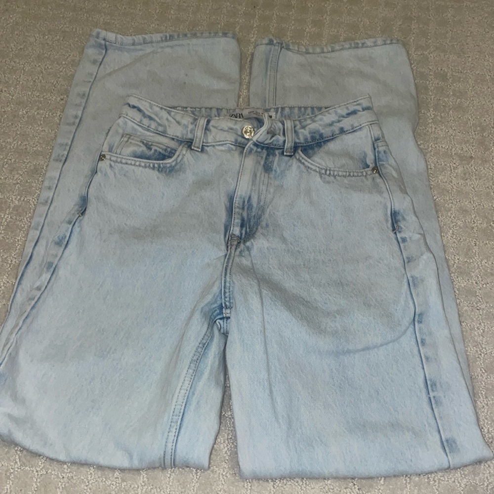 zara light blue jeans,size 2,